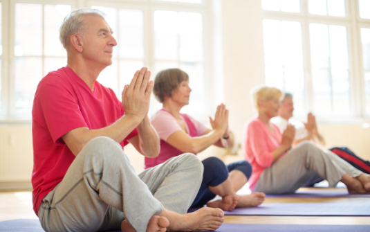 Discover The Health Benefits Of Yoga For Seniors