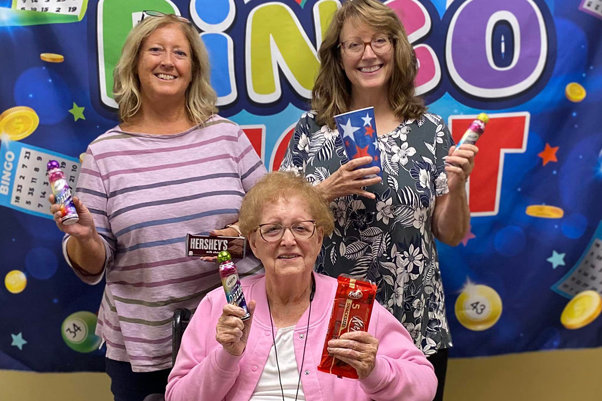 Danbury Massillon residents playing bingo